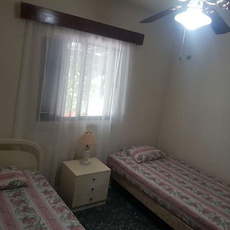 Sandy Beach Apartment 3 Вороклини Екстериор снимка