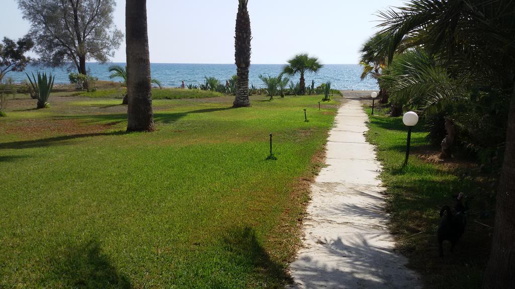 Sandy Beach Apartment 3 Вороклини Екстериор снимка
