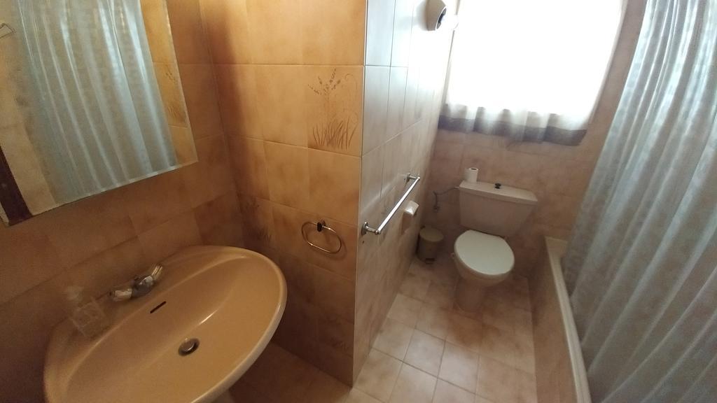 Sandy Beach Apartment 3 Вороклини Екстериор снимка