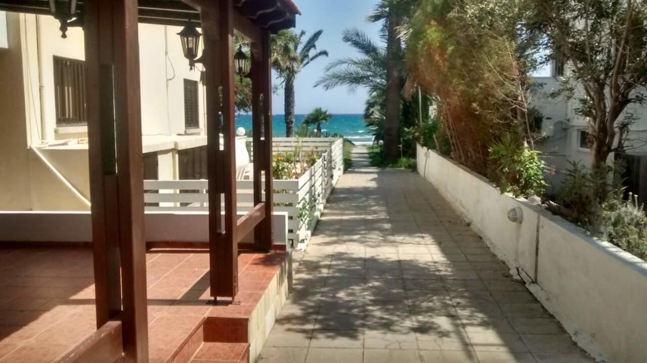 Sandy Beach Apartment 3 Вороклини Екстериор снимка